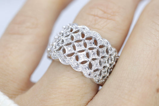 14k WIDE Filigree Ring. Star Filigree White Gold and CZ wide DOME band