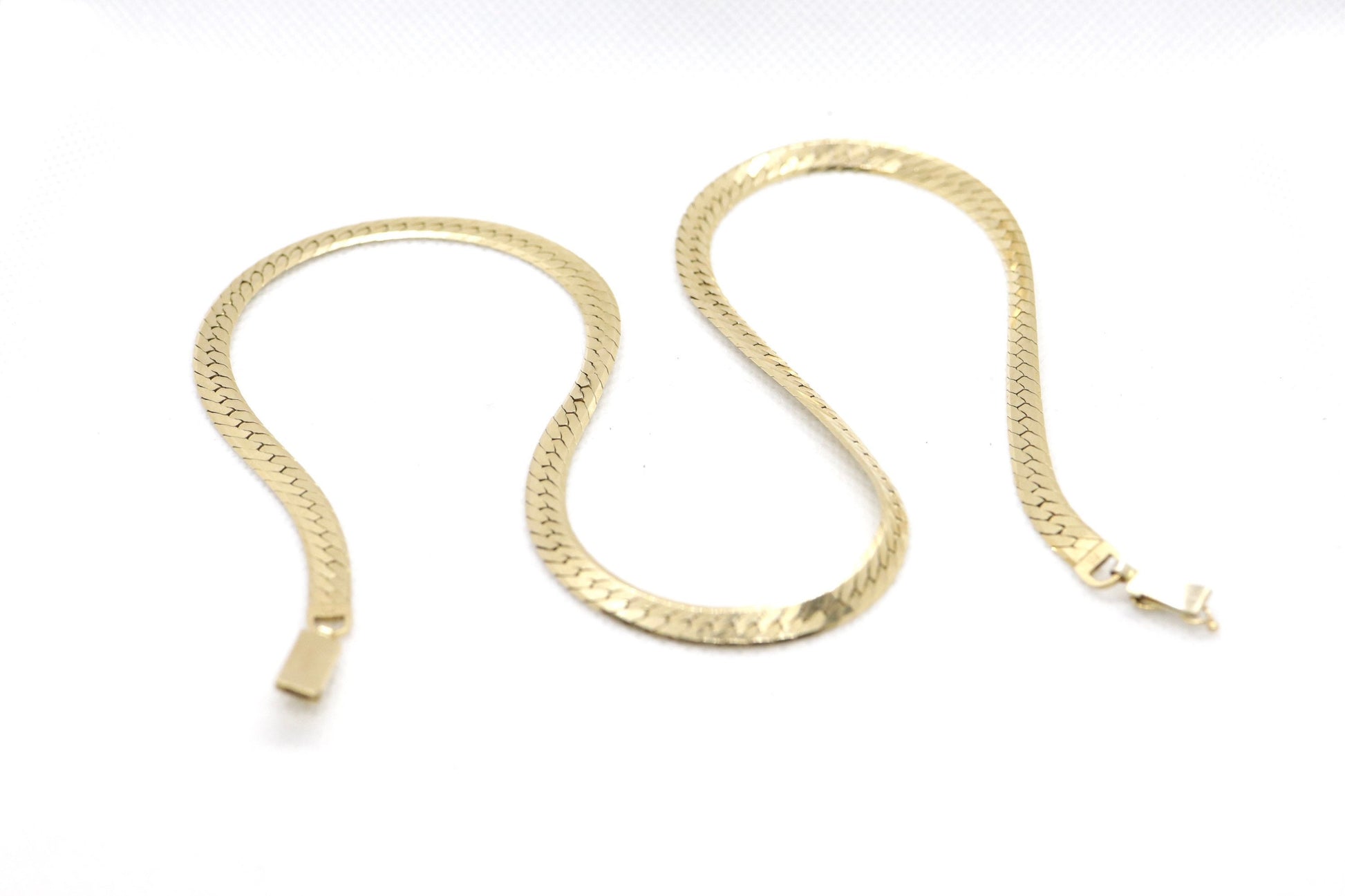 14k Herringbone Chain Necklace 5mm 19in 19.2 grams. Made by ACA Italy st(653)