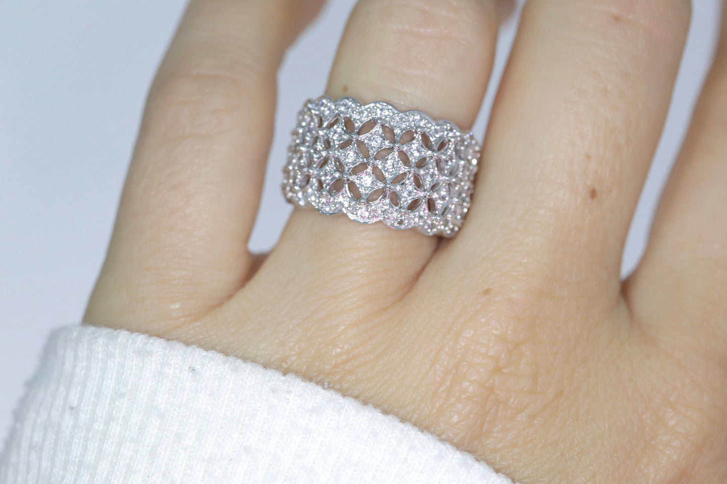 14k WIDE Filigree Ring. Star Filigree White Gold and CZ wide DOME band