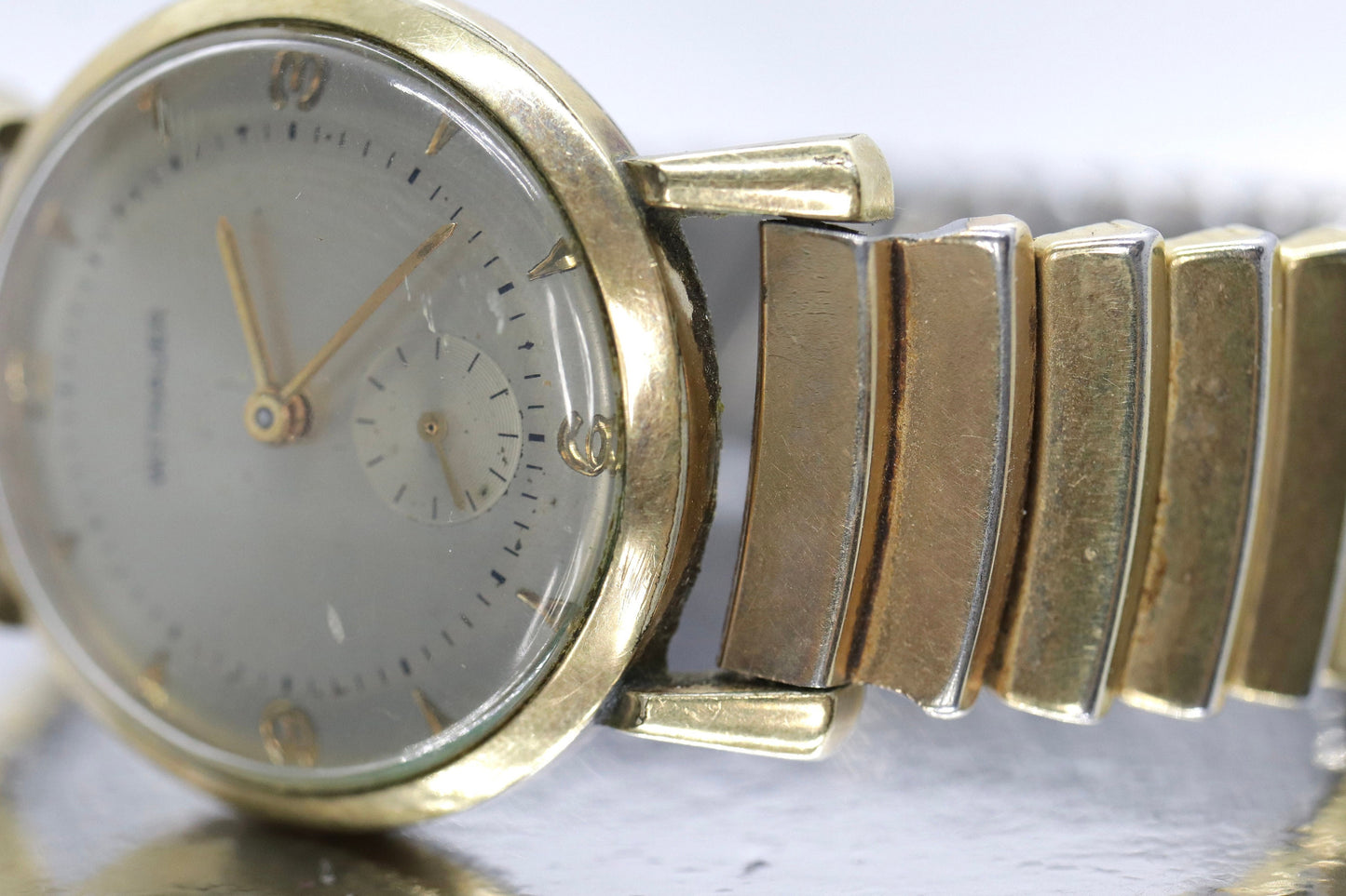 Wittnauer Revue 10k Gold Filled Watch. Wittnauer Round Mechanic Mens watch