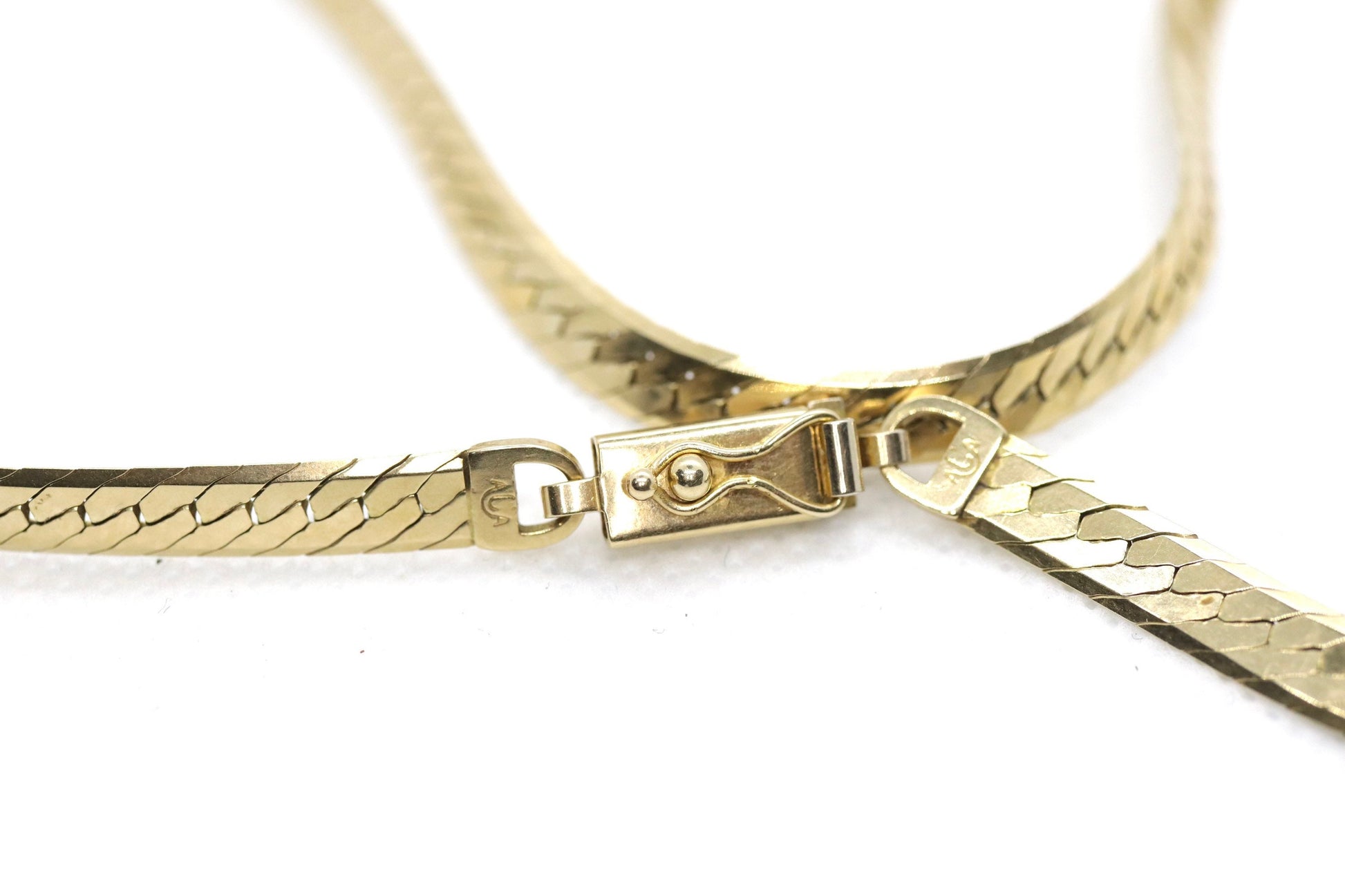 14k Herringbone Chain Necklace 5mm 19in 19.2 grams. Made by ACA Italy st(653)