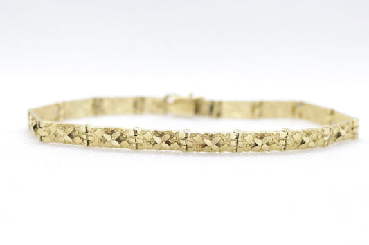 14k Gold Nugget Bracelet. Mens or Womens Yellow gold nugget bracelet. 9.1grams 5mm wide st(295)