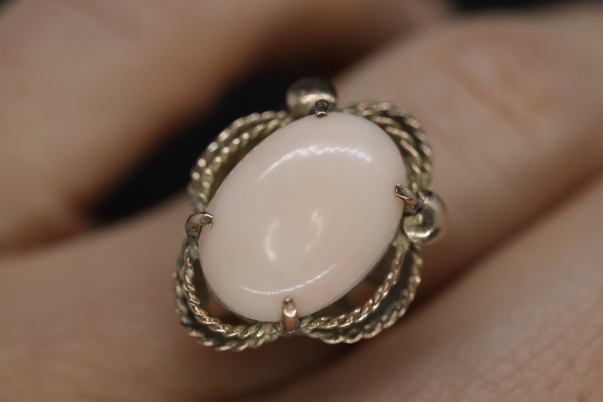 14k Large Oval Pink Angel Skin CORAL ring. Coral Cabochon statement ring (2365)