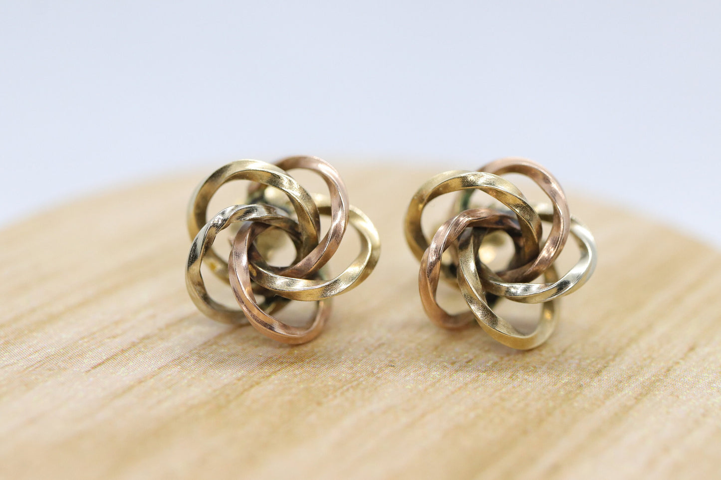 14k LOVE knot earring. Tricolor KNOT knotted gold earrings.