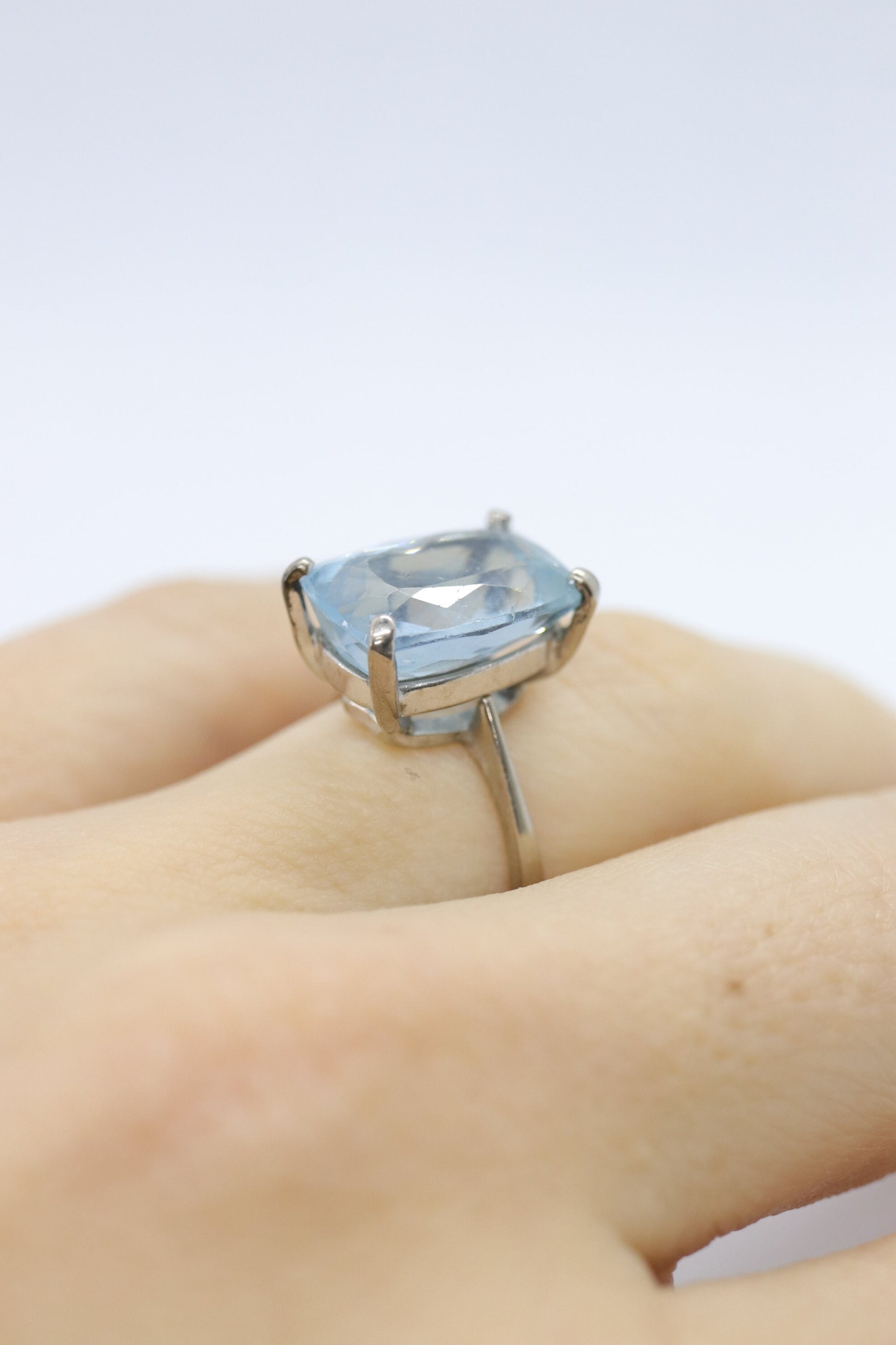 18k Aquamarine Solitaire ring. Huge Light Aquamarine 8.5ct Emerald cut gem. Engagement ring