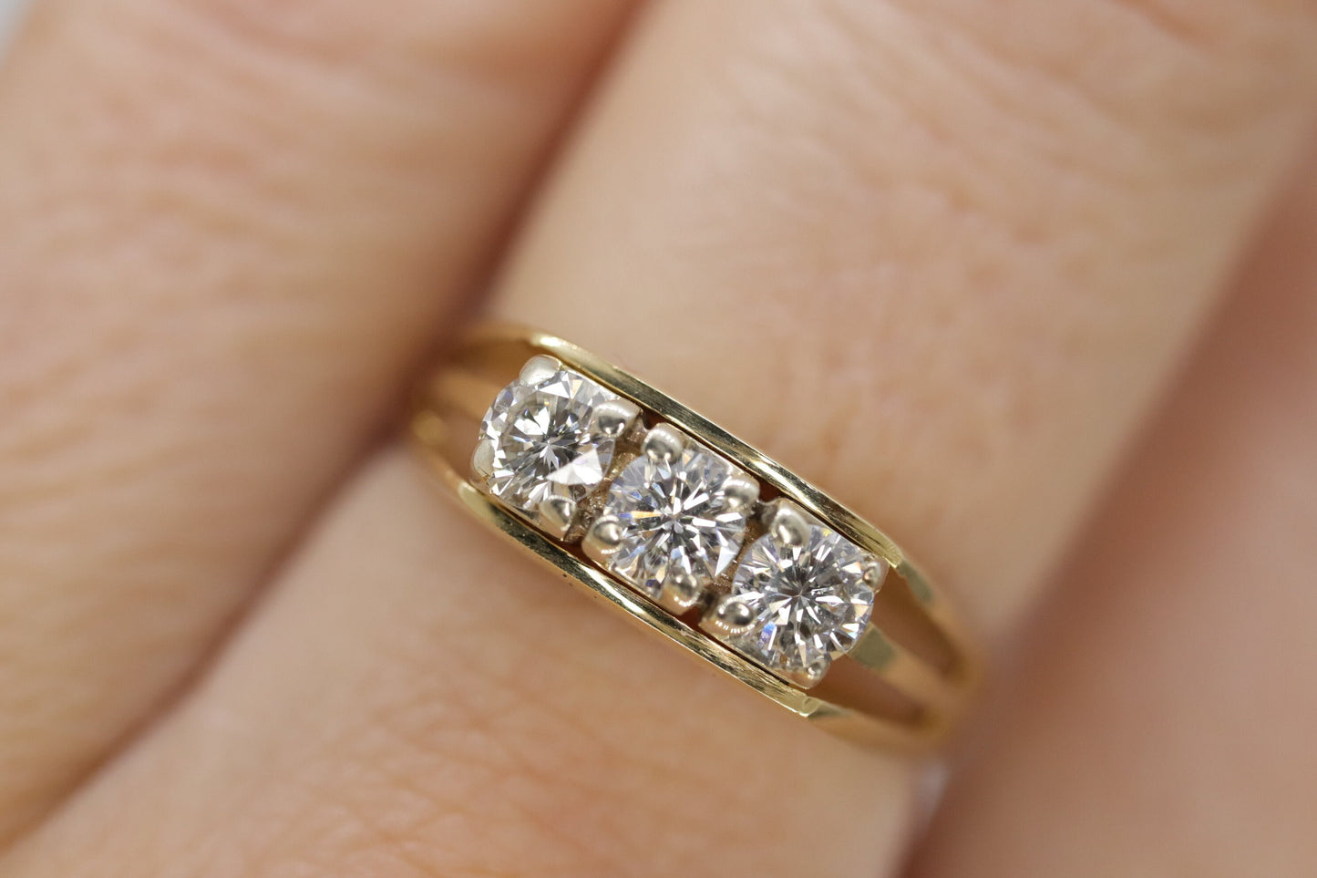 14k Diamond trio ring. TRILOGY 3 stone Diamond 1/2ctws Ring. Engagement Ring. Solitaire ring.