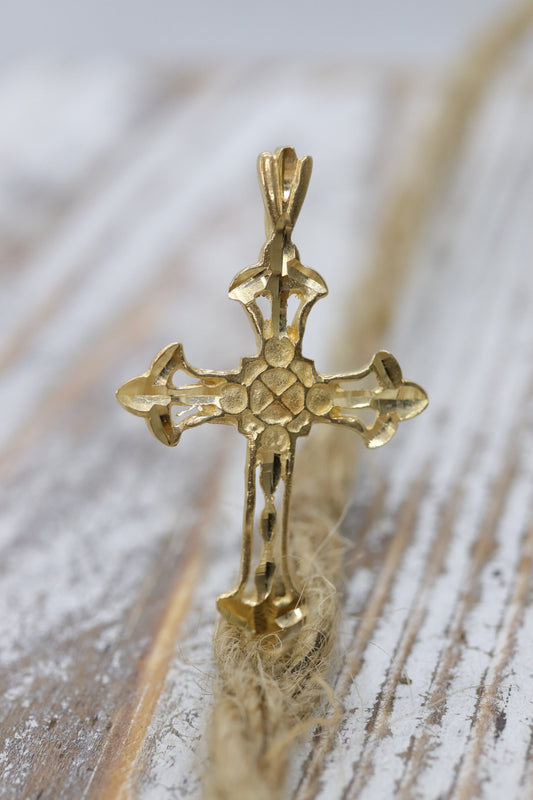 14k Gold Cross Crucifix . 14k engraved cross