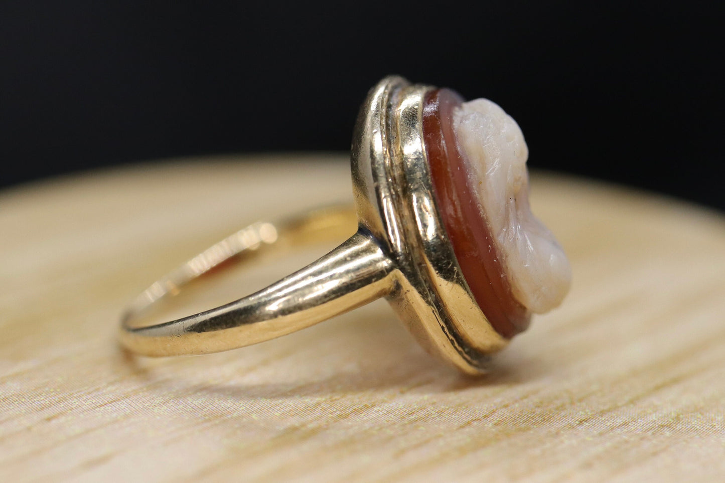 14k Cameo carved shell 14k signet ring. Bezel Set Cameo ring