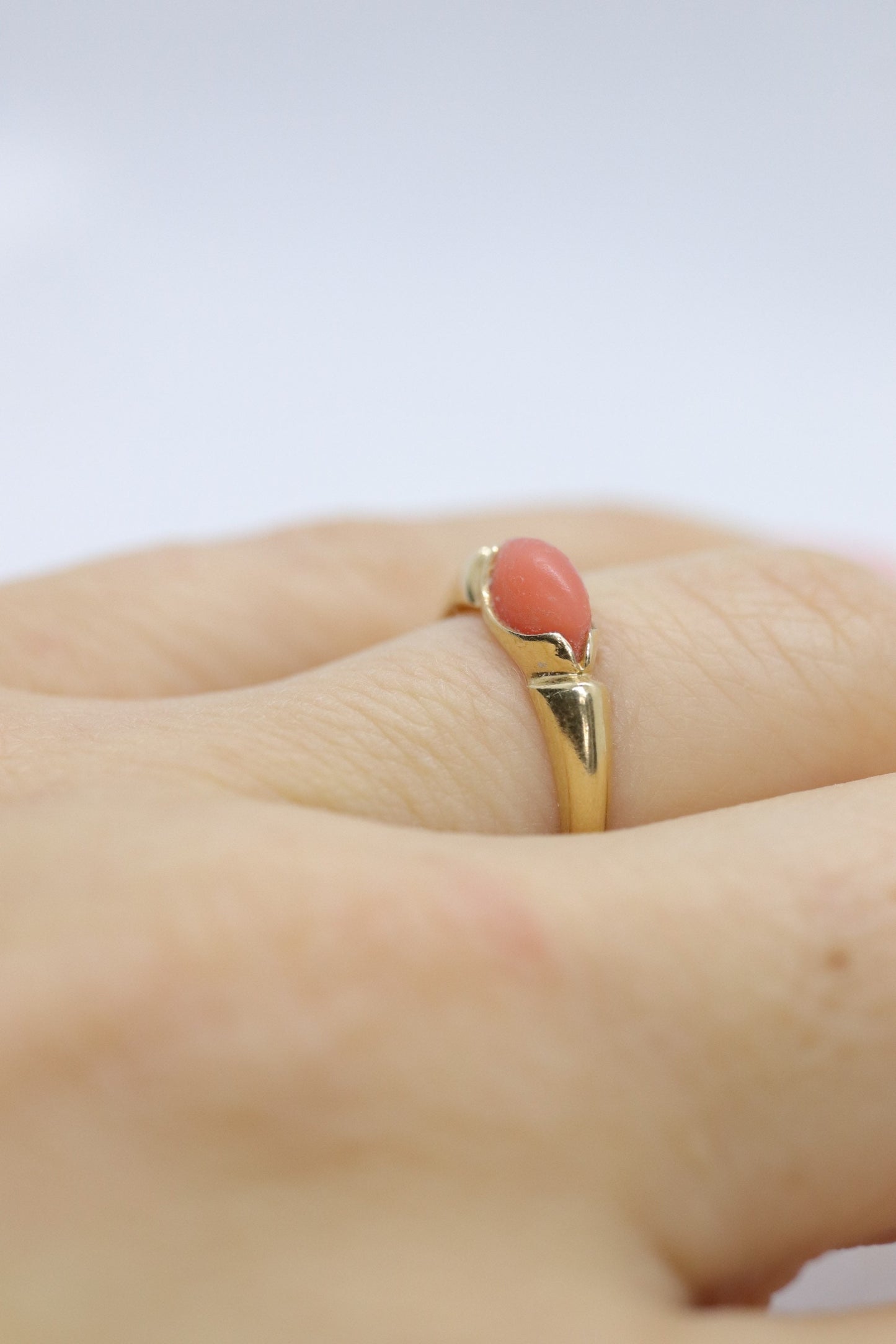 14k Coral Pink Cabochon ring. Thin Peach coral band.