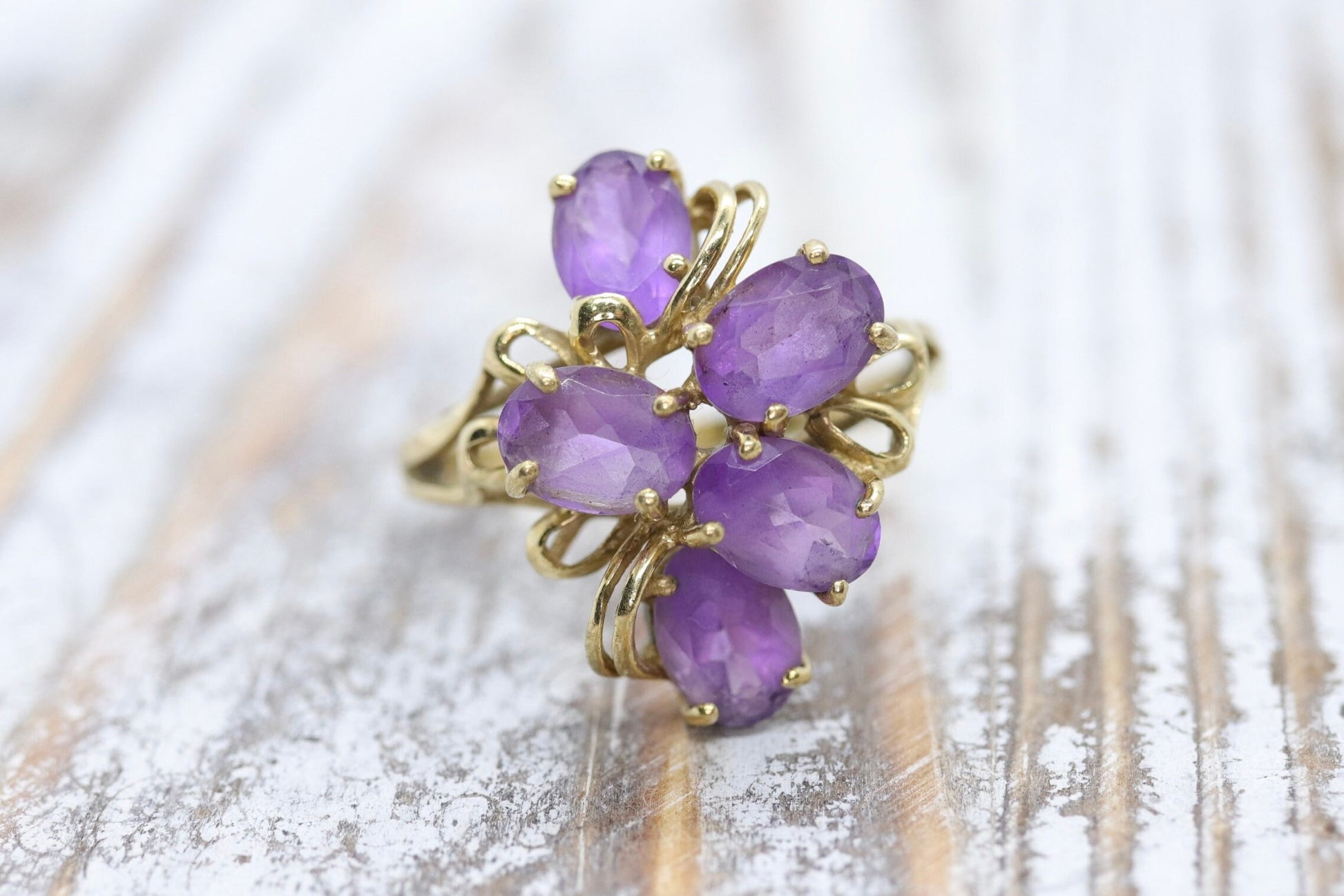 Oval Amethyst cluster ring. 14k Yellow gold Amethyst Cluster ring