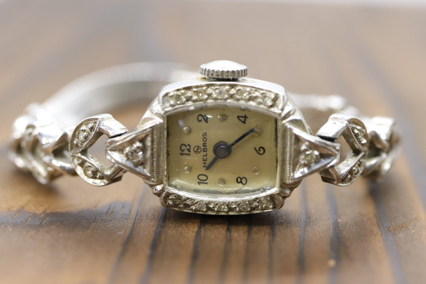 14k Helbros LADIES wrist watch. 14k Manual watch with 0.30ctw+/- diamonds.