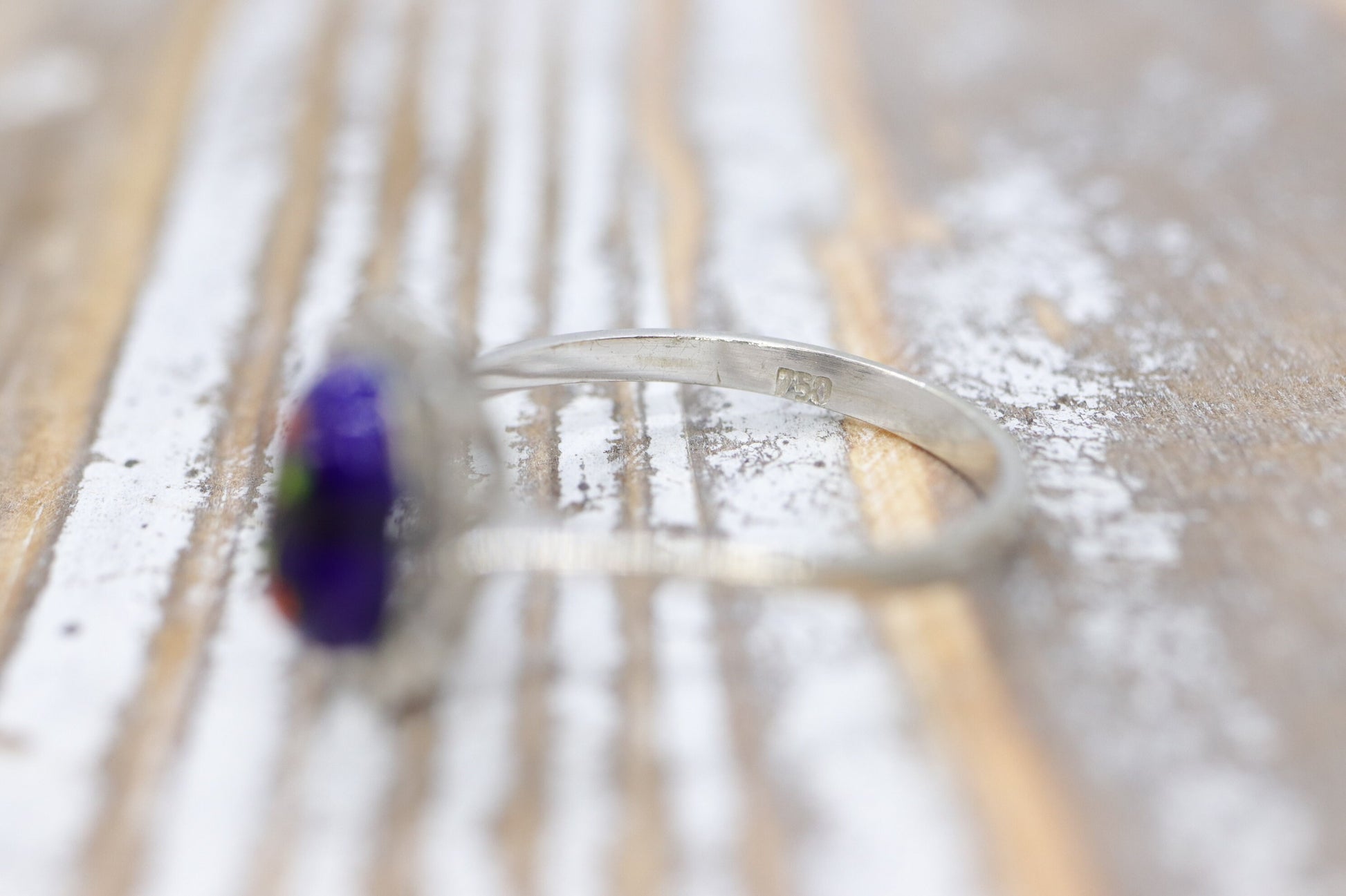 18k White Gold Enamel Ring. Tiny Roses painted enamel ring.