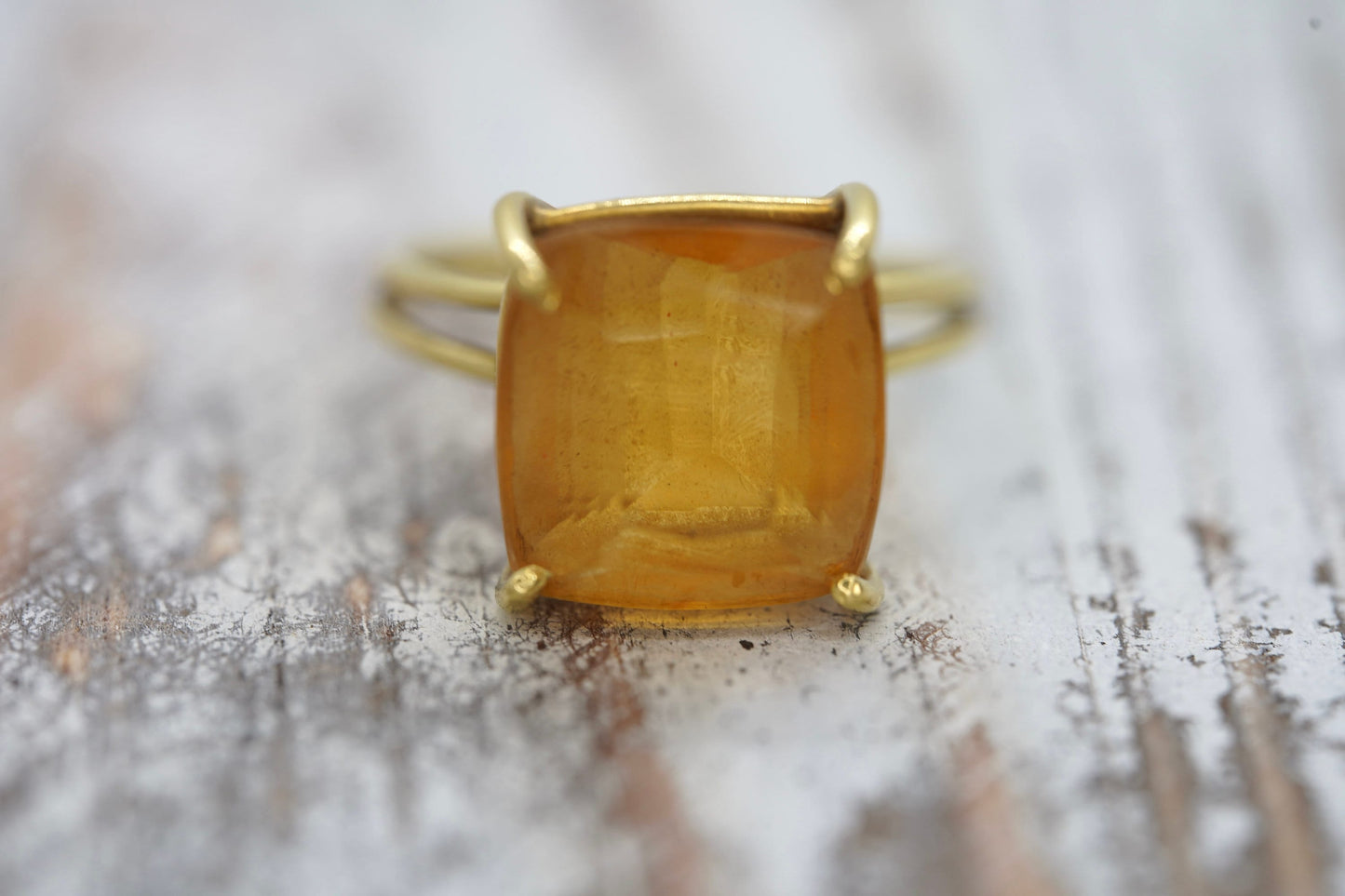 Large Orange Citrine ring. 18k yellow gold Heavy Large Prong Set Round Citrine