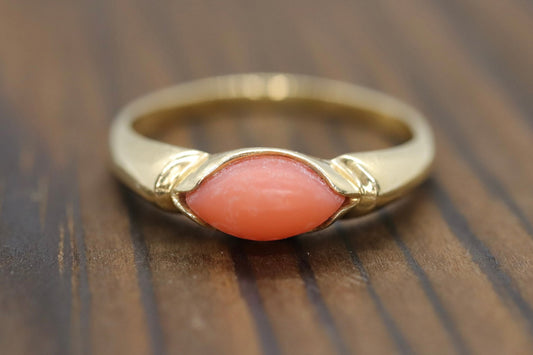 14k Coral Pink Cabochon ring. Thin Peach coral band.