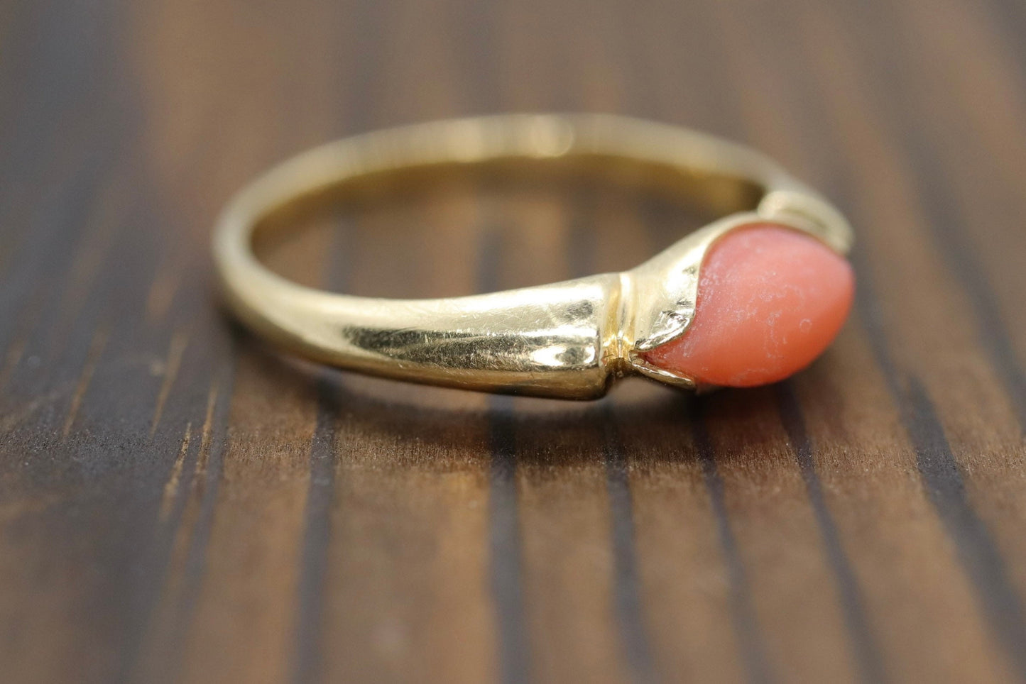 14k Coral Pink Cabochon ring. Thin Peach coral band.