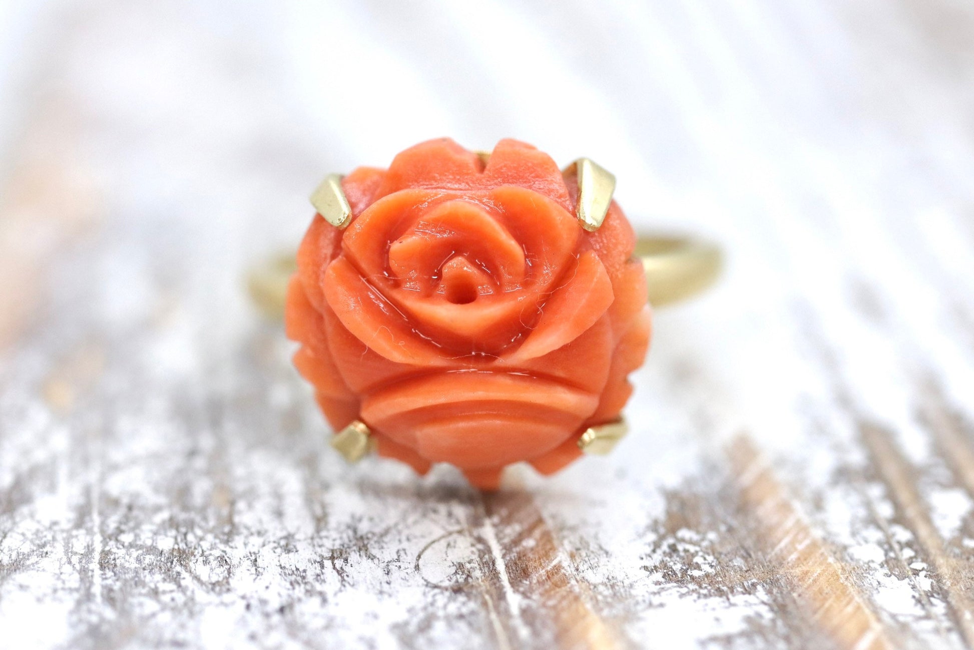 14k Coral Carved Pink Cabochon ring. 14k CARVED Rose flower Peach Coral solitaire.