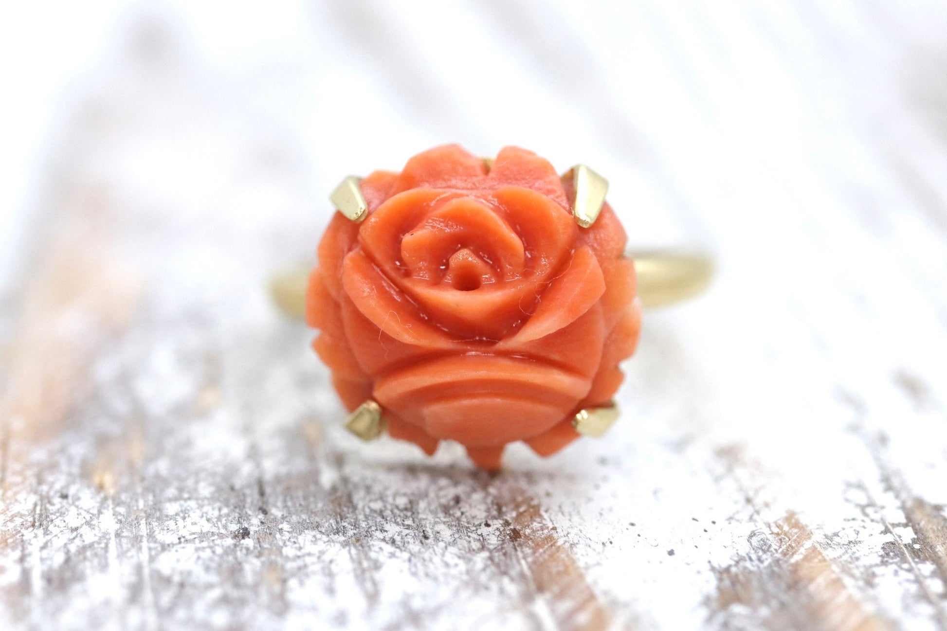 14k Coral Carved Pink Cabochon ring. 14k CARVED Rose flower Peach Coral solitaire.