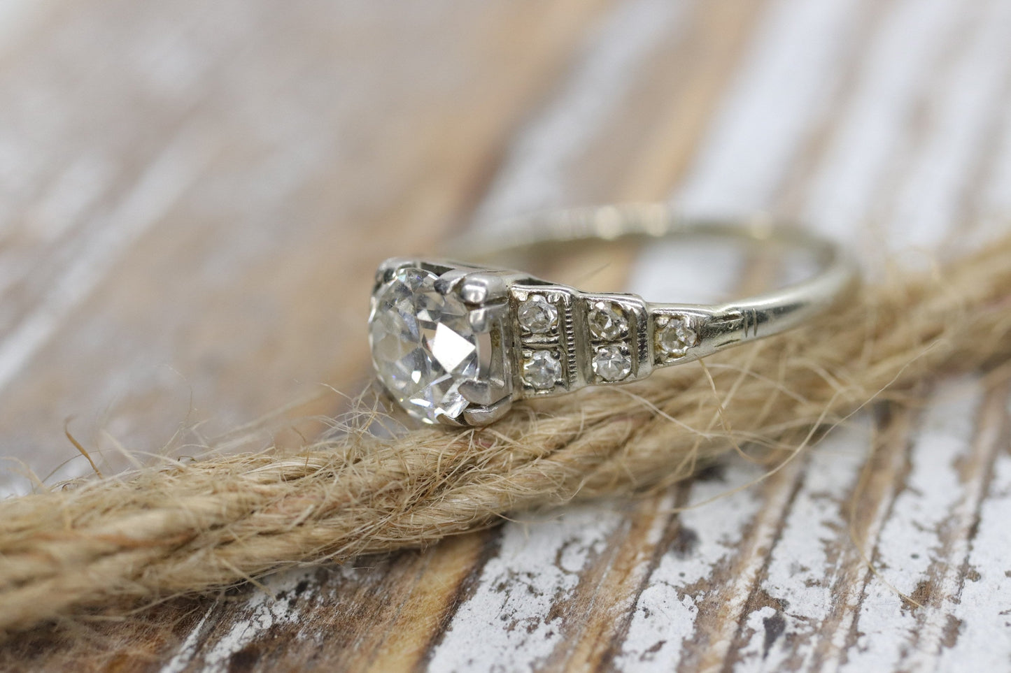 18k ART DECO Diamond 1ctw solitaire ring. 18k Large diamond engagement ring.