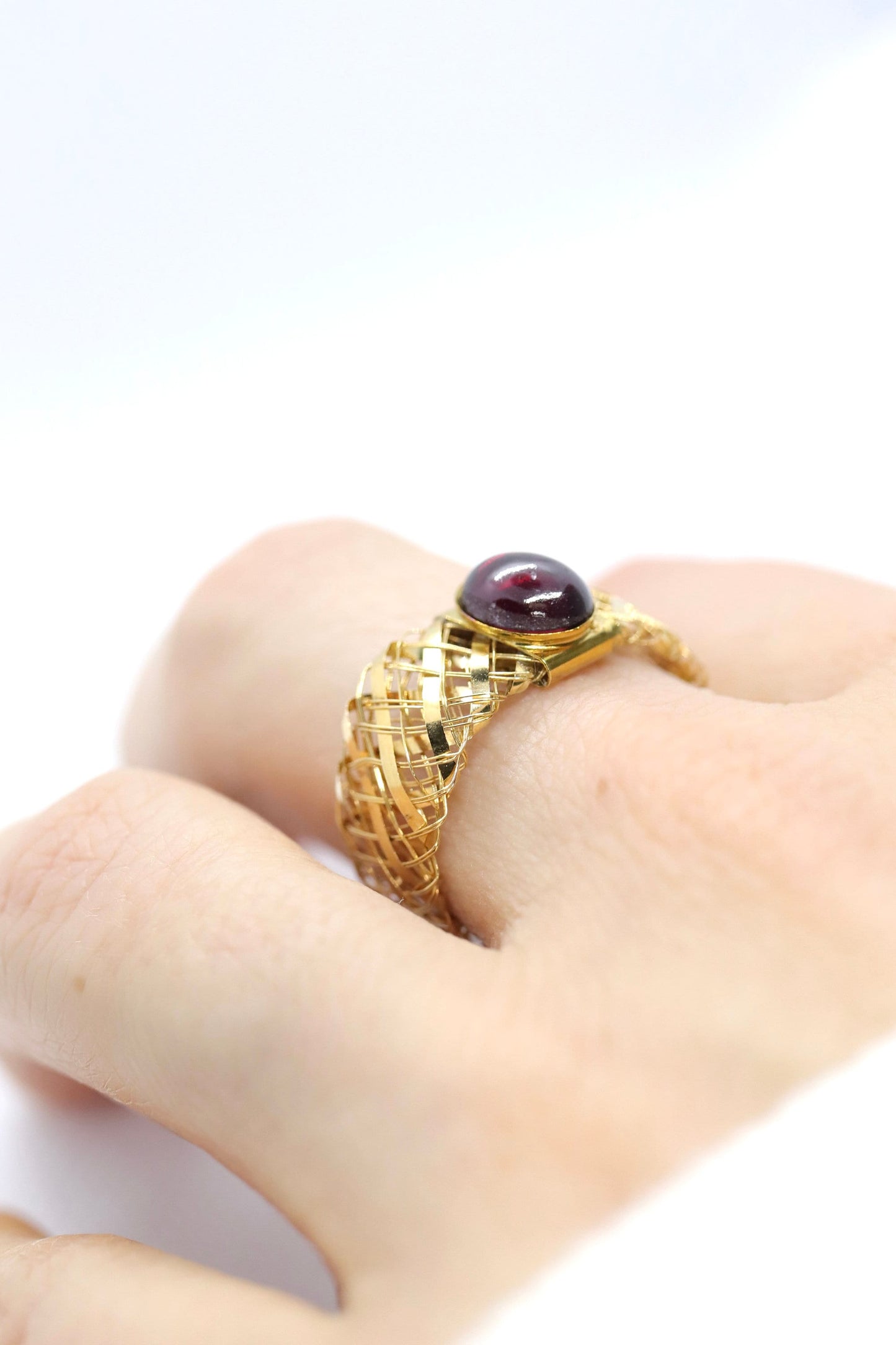 14k Rubellite Tourmaline Cabochon ring. 14 MESH ring band.