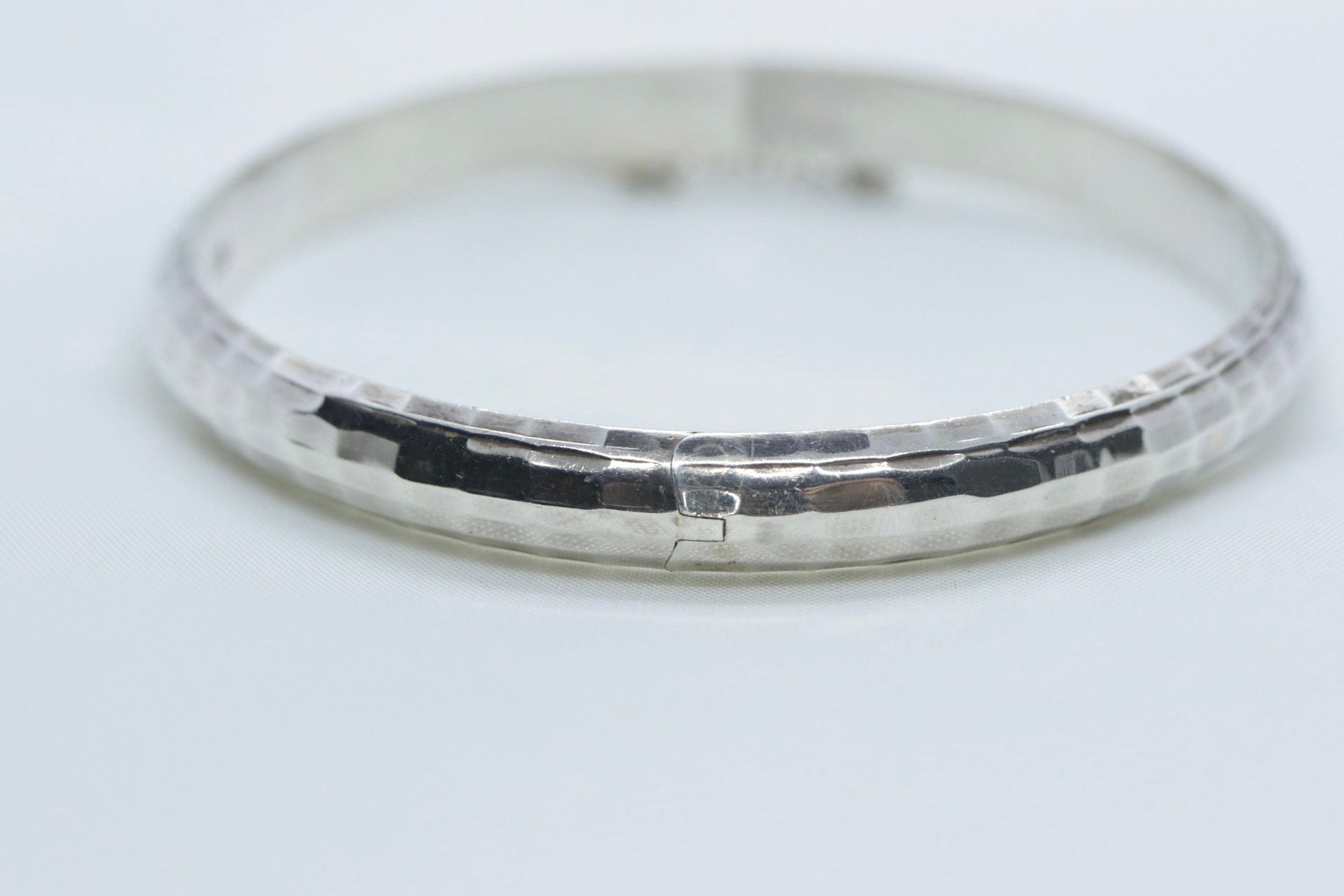 Bangle Hinged Bracelet Sterling Silver. 925 Silver Hammered Textured Bracelet