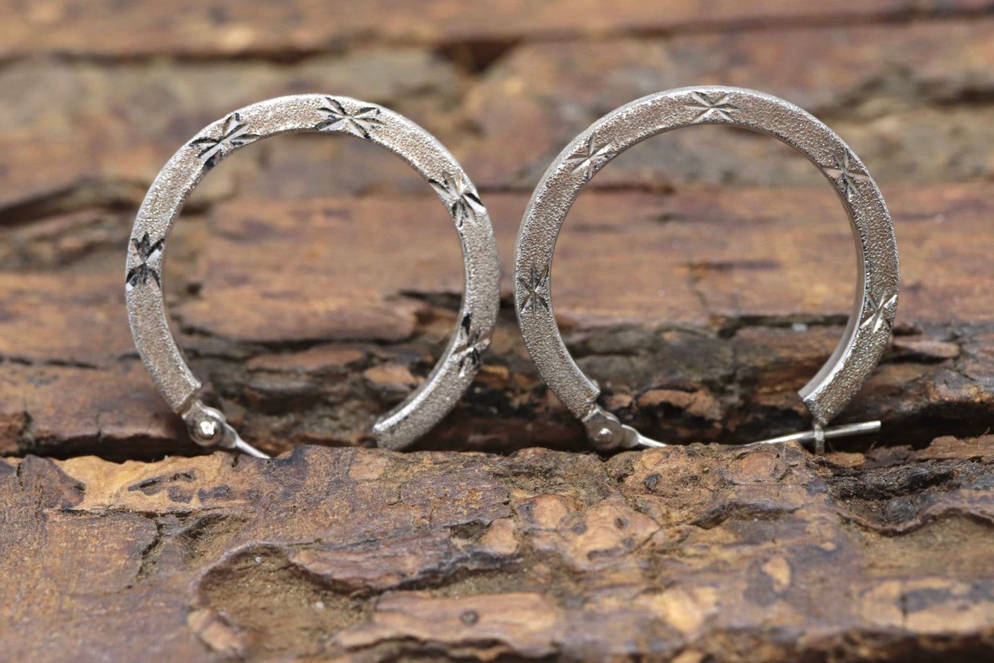 14k White Gold HOOP Earrings. 14k Hoop Textured Engraved thin dangle earrings. st58/65