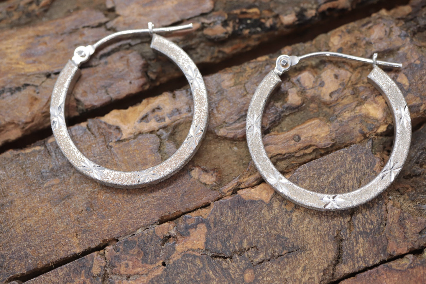 14k White Gold HOOP Earrings. 14k Hoop Textured Engraved thin dangle earrings. st58/65