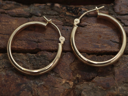 14k Gold HOOP Earrings. 14k Hoop Gloss thin dangle earrings. st(71/78)