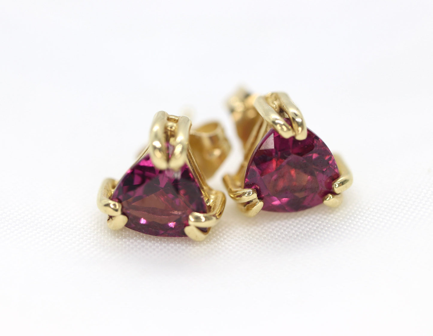 14k Tourmaline Stud Earrings. Rubellite Pink Tourmaline Trillion Cut Stud Prong earrings. st(30/66)