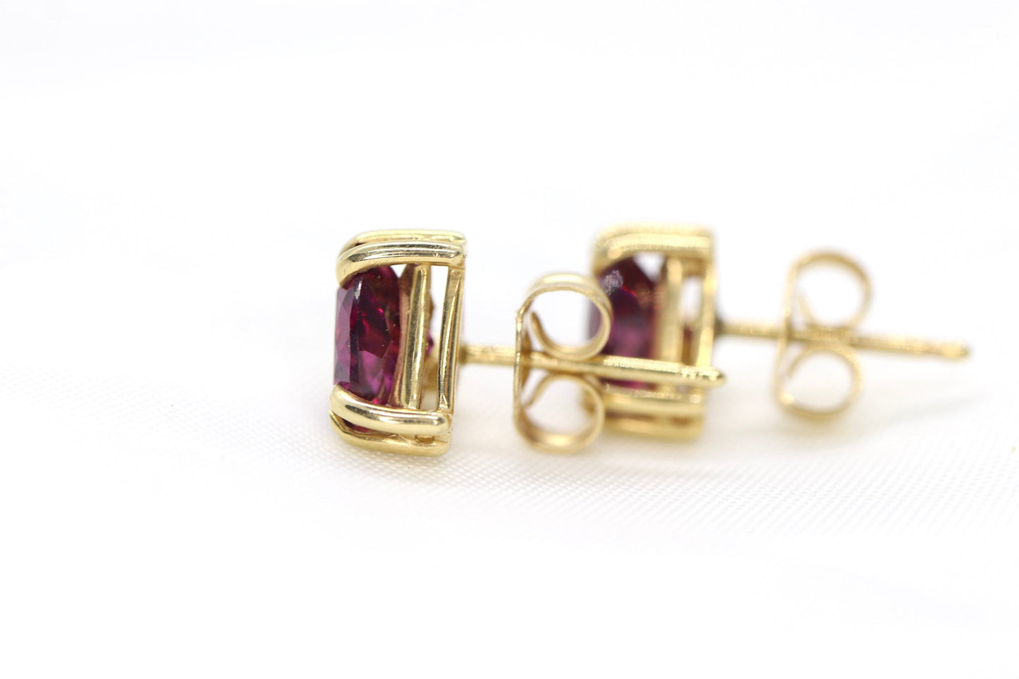 14k Tourmaline Stud Earrings. Rubellite Pink Tourmaline Trillion Cut Stud Prong earrings. st(30/66)