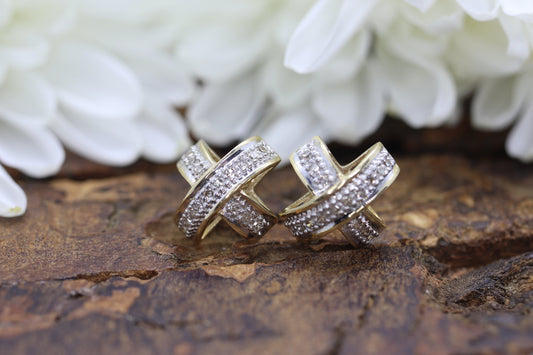 14k gold Diamond cross X stud earrings. Criss X diamond ring. st(92/11)