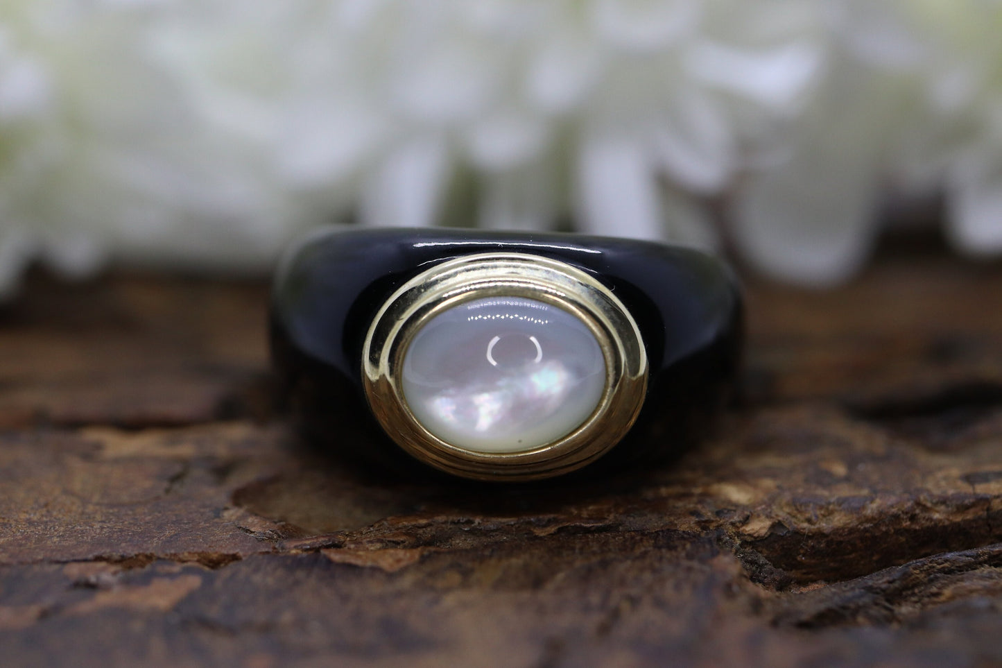 14k Carved Onyx and MOP Ring. Solid Onyx shank with Mother of Pearl. st(13/41)