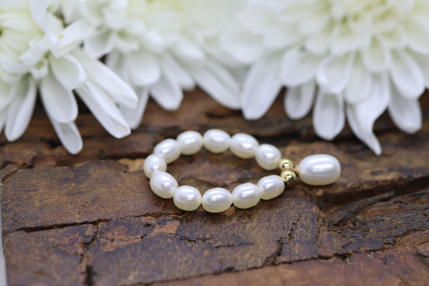 Pearl Stretchable Flexible Ring. Freshwater Pearl stretch band. 14k Pearl ring. st(13/41)