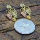 Black Hills Gold 10k / 12k Gold Dangle earrings. Dangle Earrings out of Black Hills Gold. Stock st(54/63)