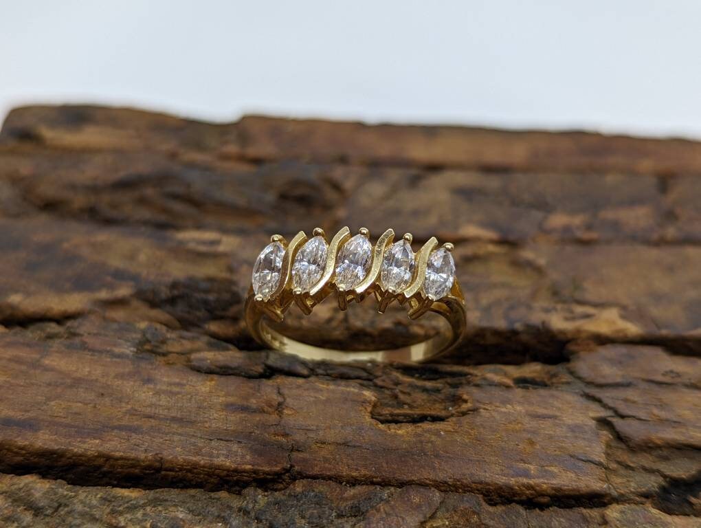 14k Marquise Diamond CZ  Ring.  Yellow Gold and CZ band st(88/11)