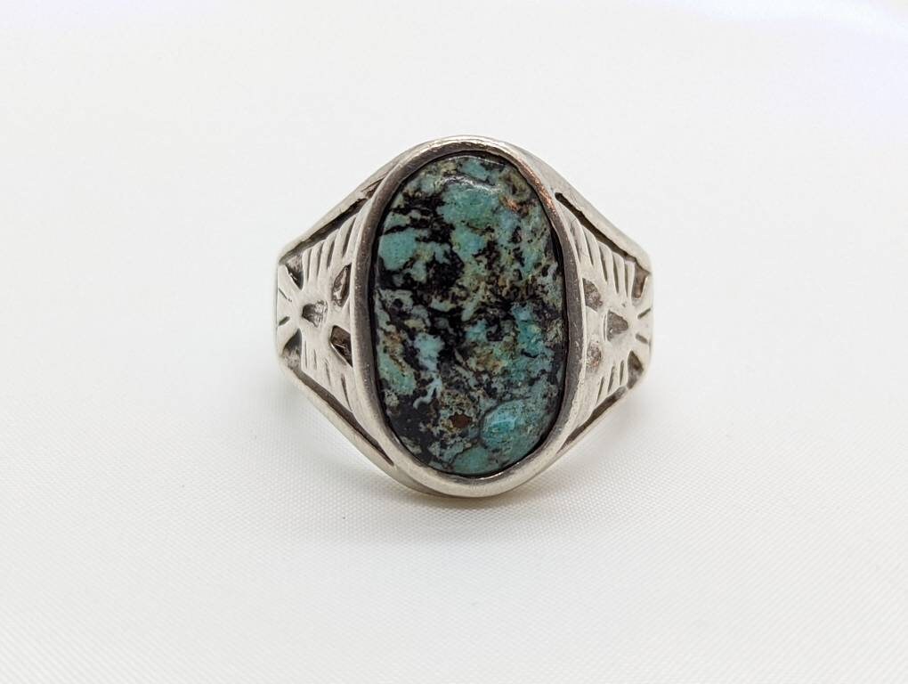 Heavy Sterling Silver Signet ring. Turquoise and Phoenix Engraved Ring.  St(21/56)