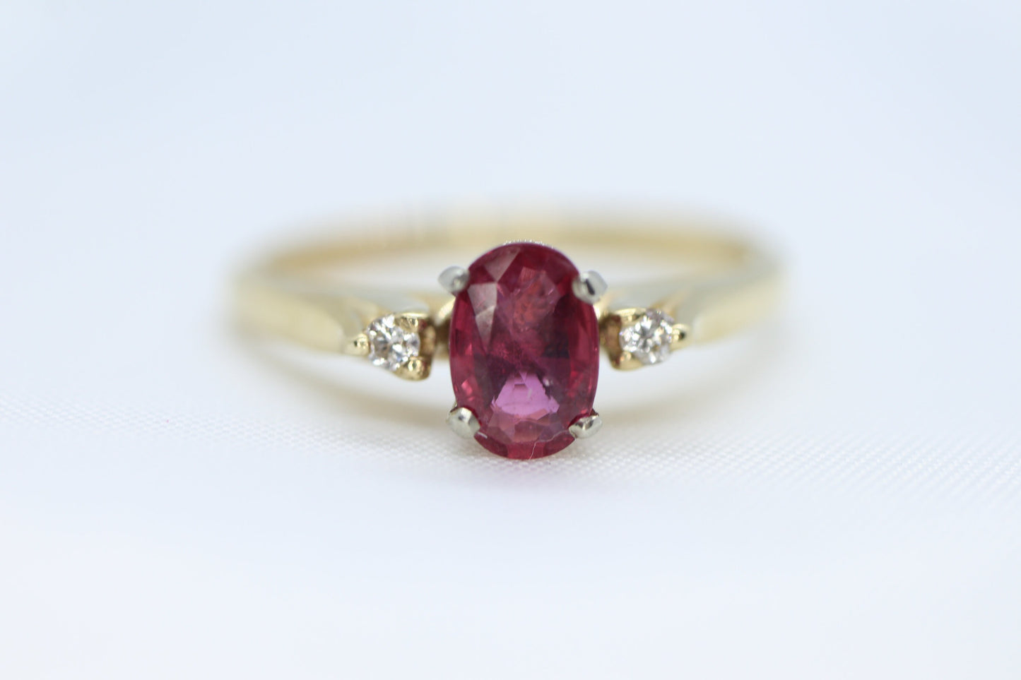 Natural Ruby Diamond Ring. 14k Ruby Solitaire engagement ring. Oval ruby Gold ring. Diamonds. RUBY Engagement ring. st(126/50)