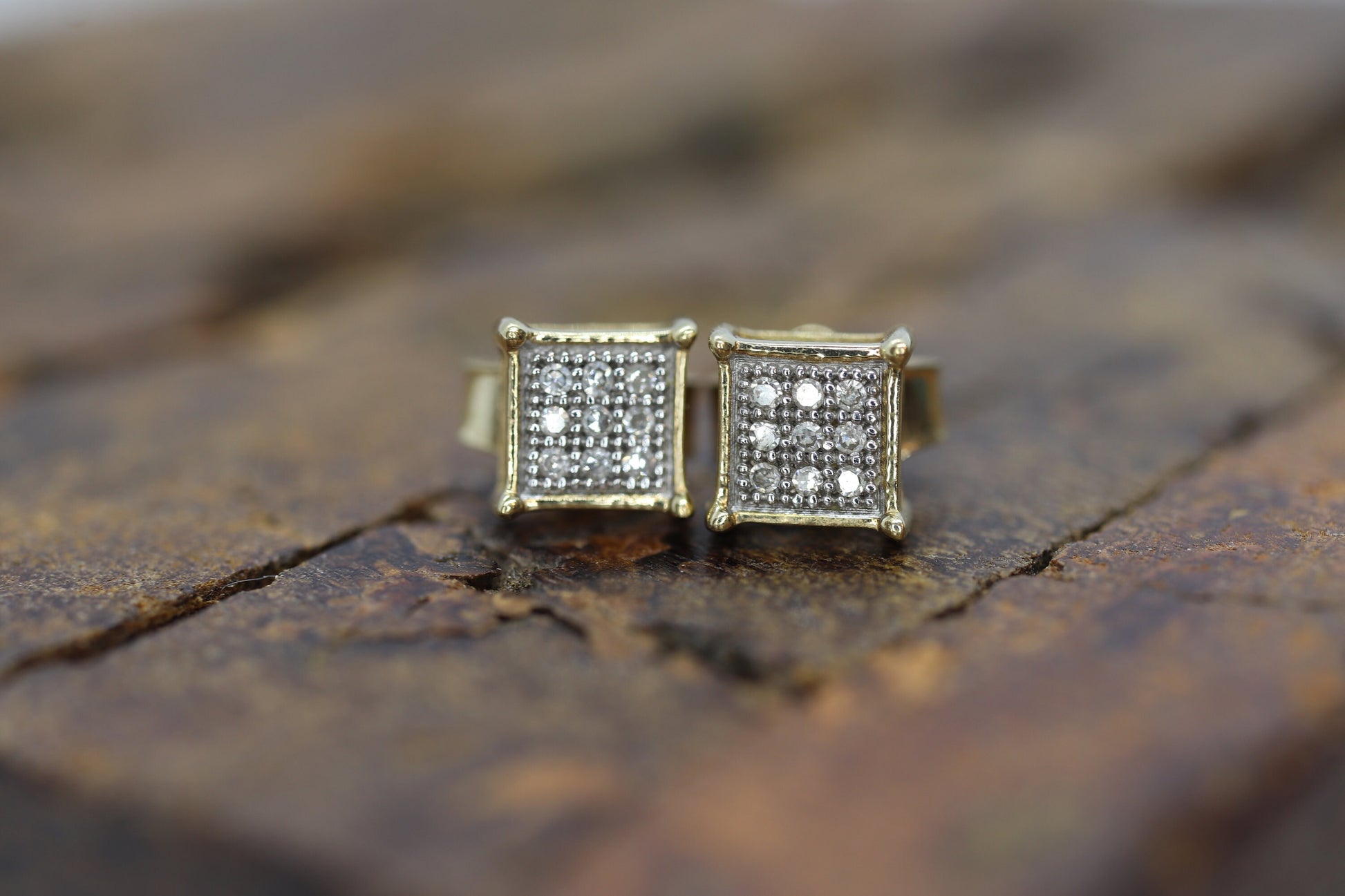 10k Diamond Pave stud earrings. 10k Square Pave Diamond Jewelry. st(63/25)