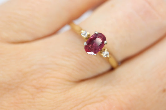 Natural Ruby Diamond Ring. 14k Ruby Solitaire engagement ring. Oval ruby Gold ring. Diamonds. RUBY Engagement ring. st(126/50)