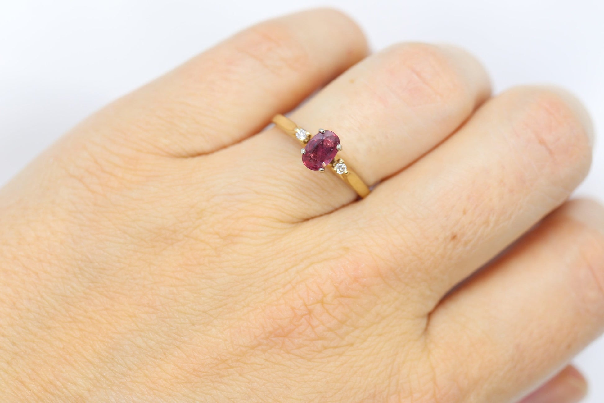 Natural Ruby Diamond Ring. 14k Ruby Solitaire engagement ring. Oval ruby Gold ring. Diamonds. RUBY Engagement ring. st(126/50)