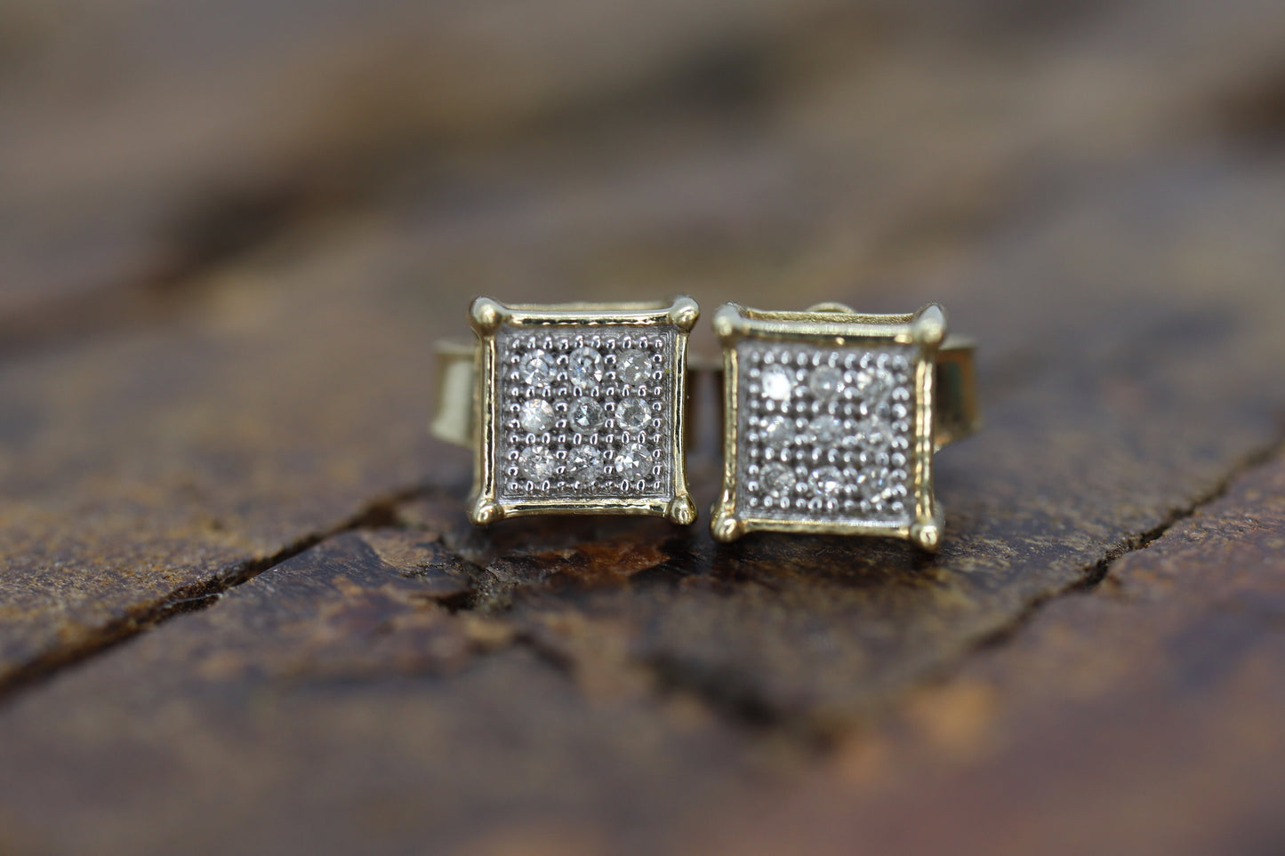 10k Diamond Pave stud earrings. 10k Square Pave Diamond Jewelry. st(63/25)