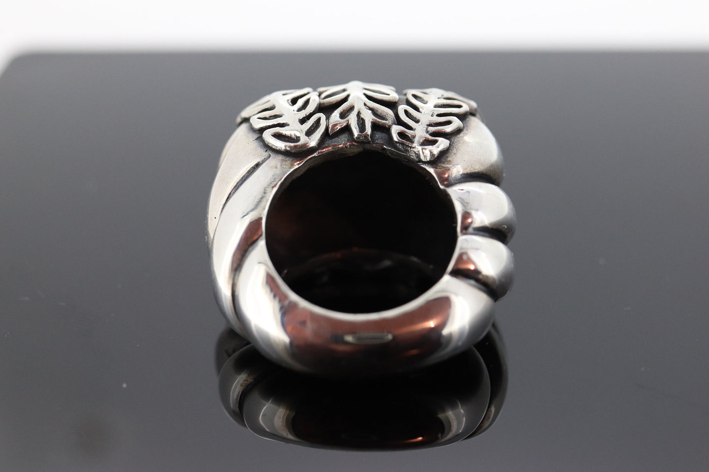 Heavy MODERNIST sterling Silver 925 Signet Rings. FERN leaves High Dome. Potential Dian Malouf DLM Collection (st114)