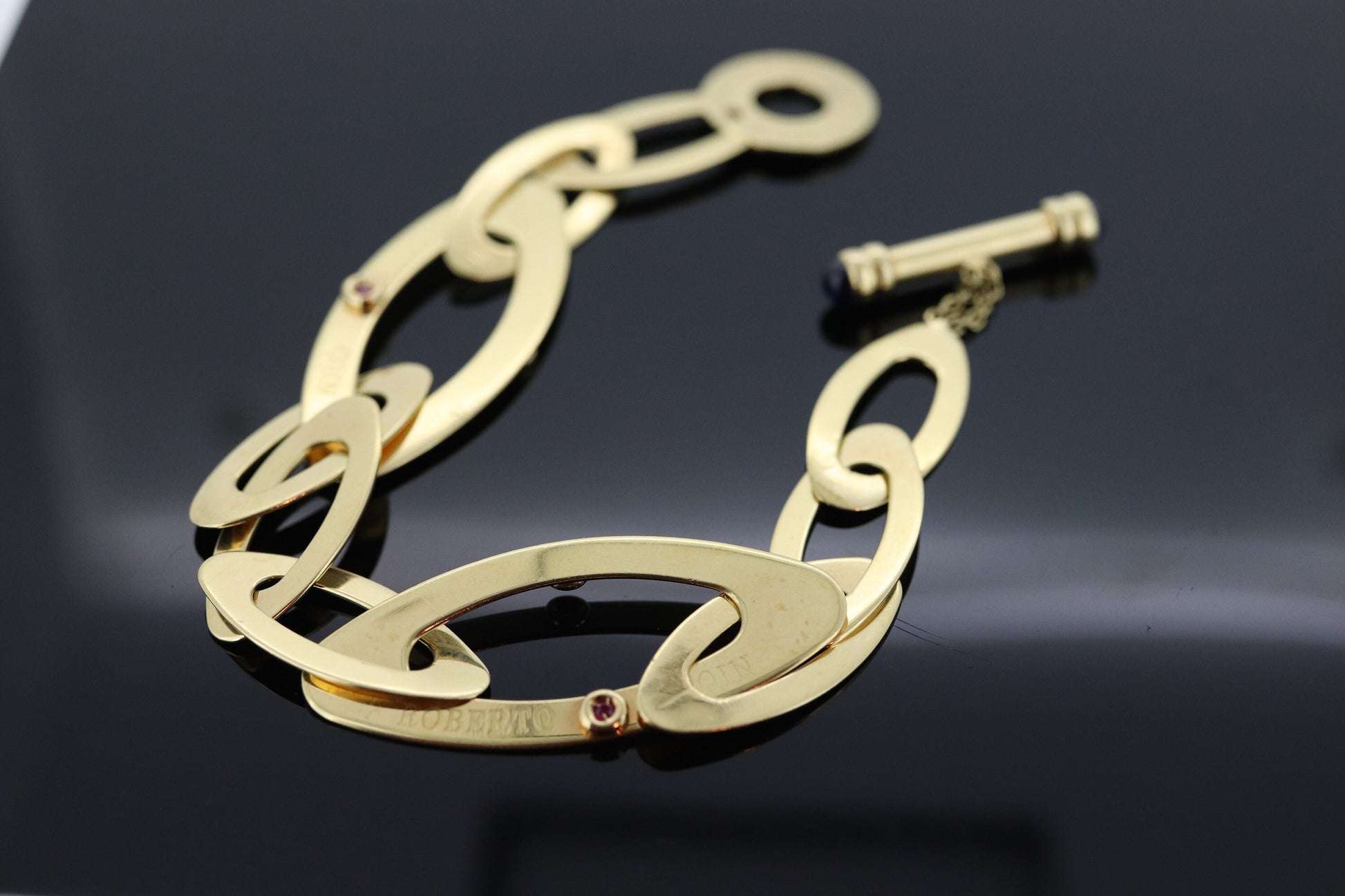 Roberto Coin 18k Yellow Gold Bracelet. Chic and Shine Bracelet. Roberto Coin Chain Bracelet. (10-03)