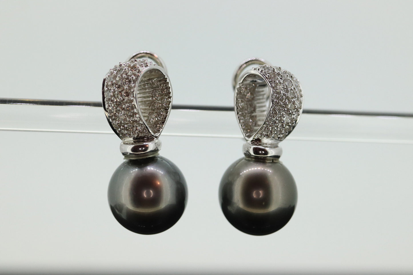 Tahitian Pearl Earrings. 18k Large Black TAHITIAN Pearls With In and Out Pave Diamond Non pierced Clip on earrings. - st(732)