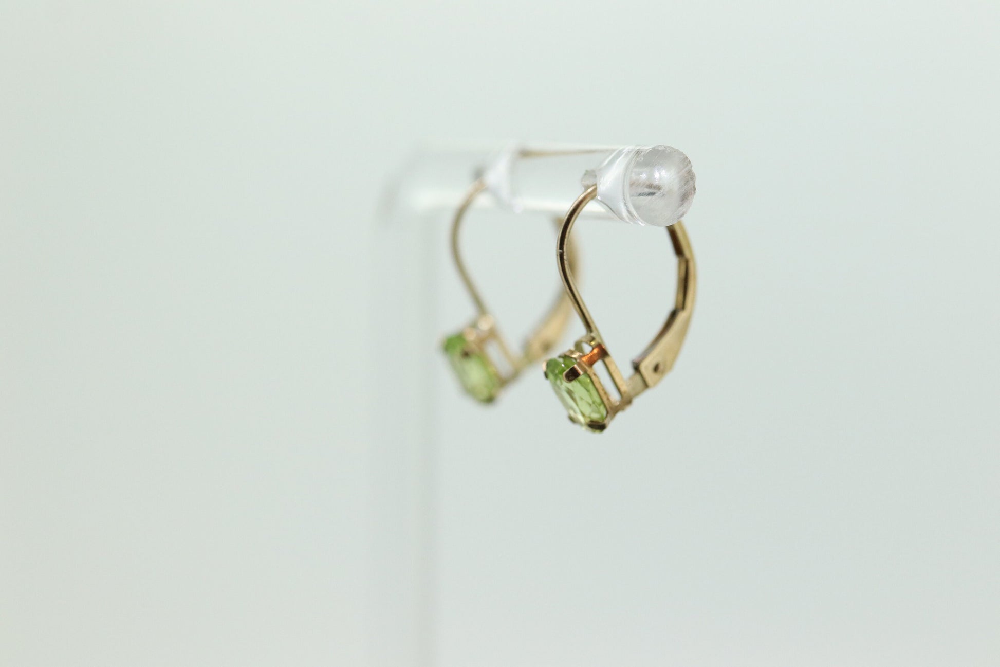 10k Green Peridot oval cut dangle hoop earrings. st (32)