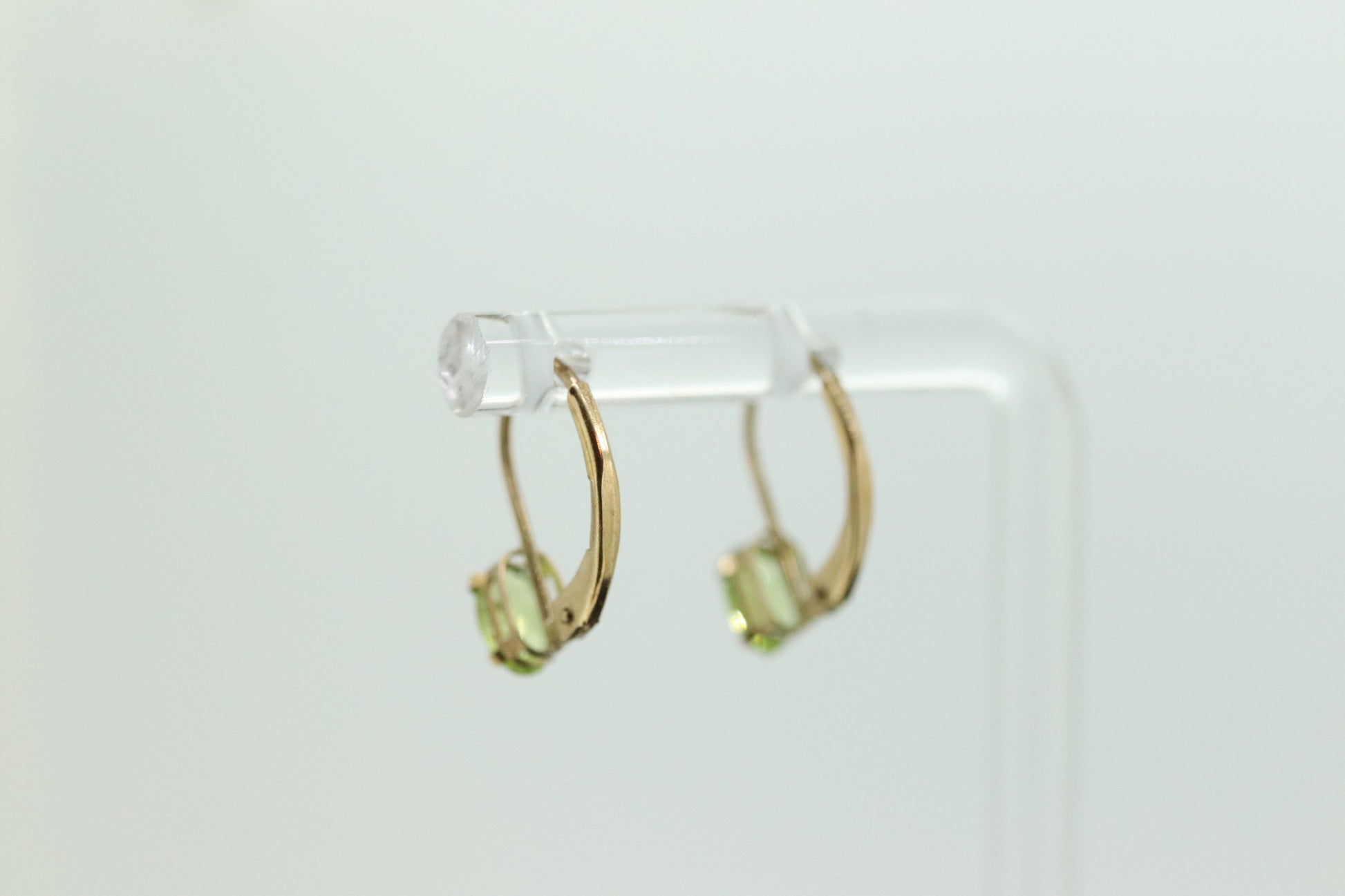 10k Green Peridot oval cut dangle hoop earrings. st (32)