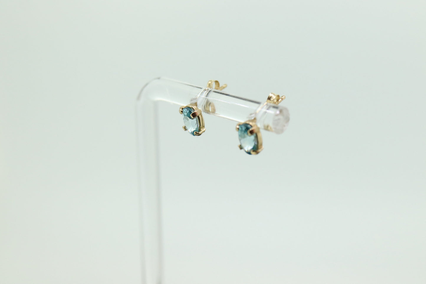 10k Blue Topaz STUD earrings. 10k Dainty oval Topaz stud earrings. st(45)