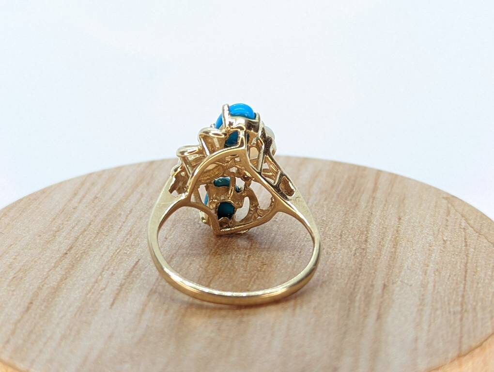 14k Bubble Turquoise Cabochon Opal diamond cluster Ring. 14k Turquoise cluster diamond bouquet Ring. st(50)