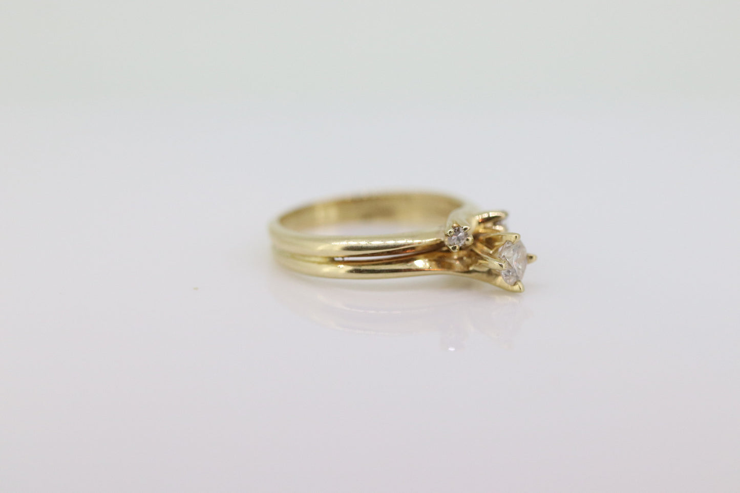 Vintage 10k Yellow Gold Diamond Wedding Ring set. Small diamond flower Bridal Set ring. st(100)