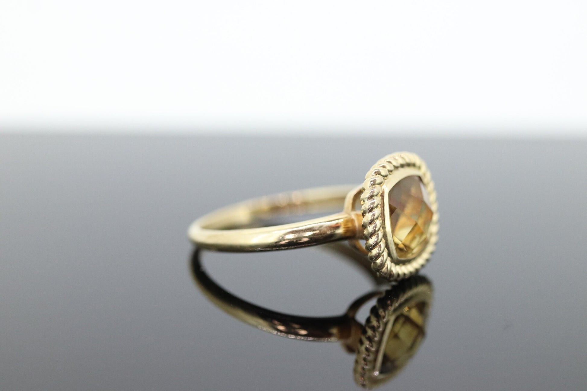 14k Citrine cushion Faceted  Ring. Citrine Bezel set cocktail statement ring. st(78)