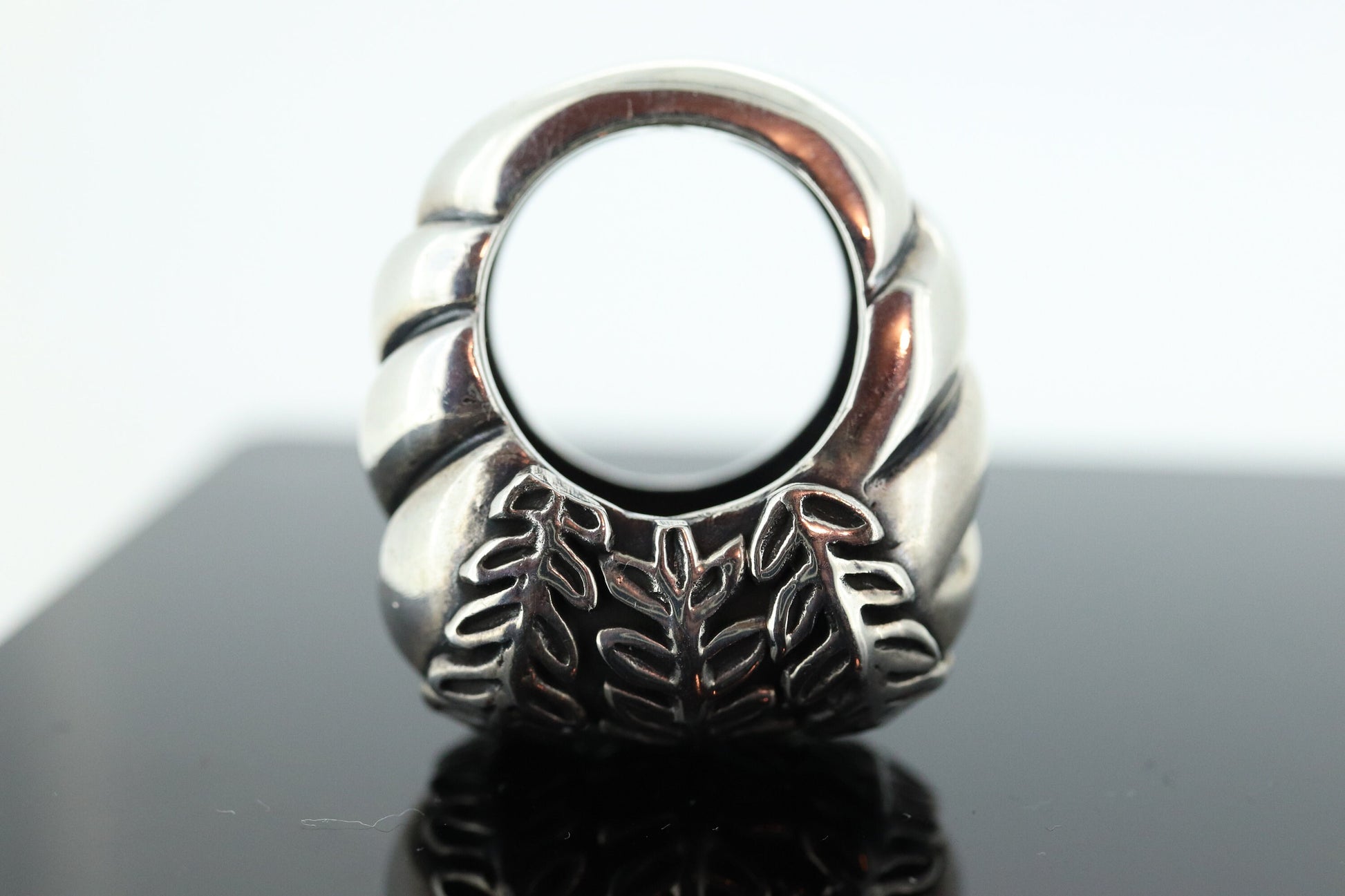 Heavy MODERNIST sterling Silver 925 Signet Rings. FERN leaves High Dome. Potential Dian Malouf DLM Collection (st114)